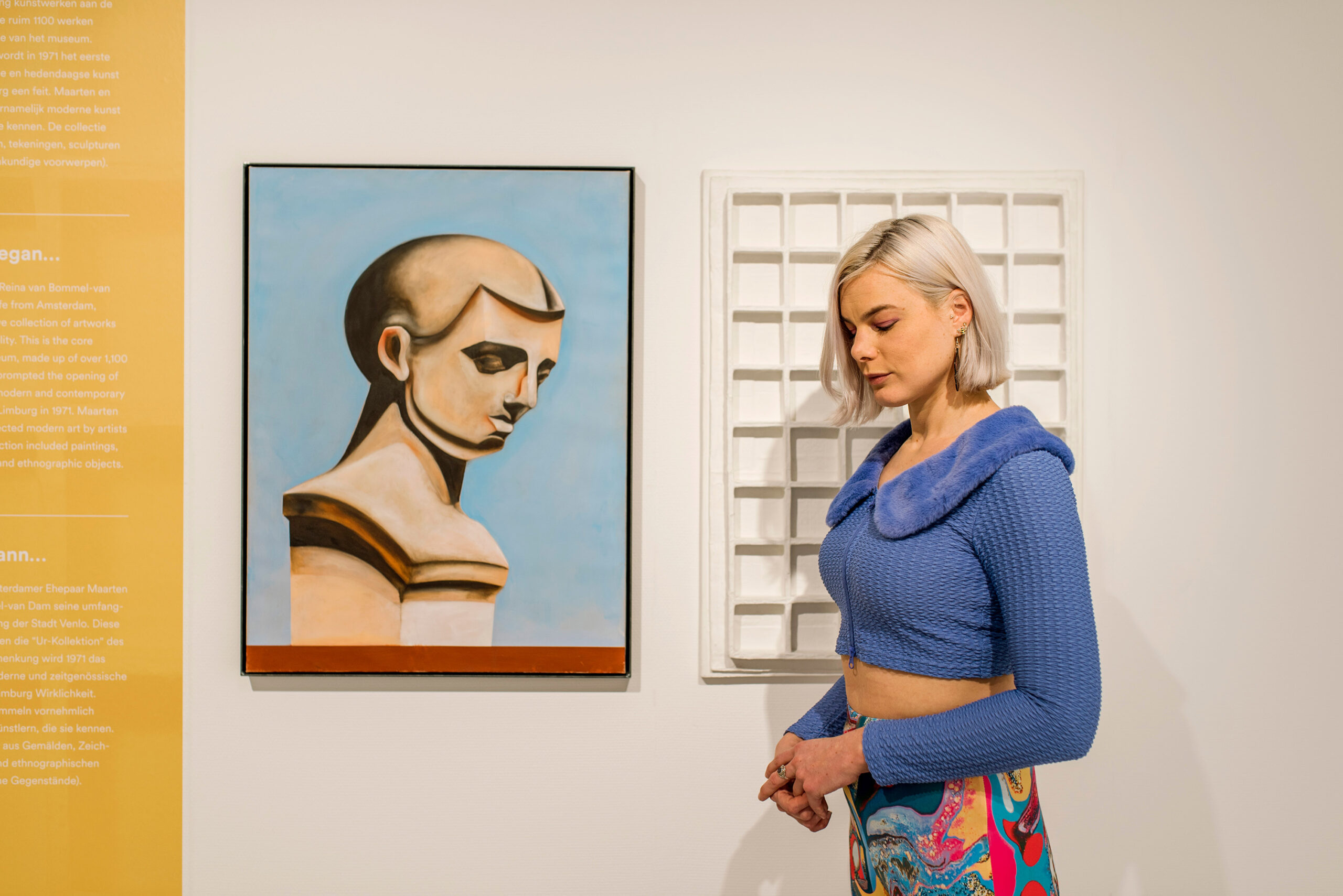 Museum van Bommel van Dam - Dutch Girls in Museums - © Iris Zaagman